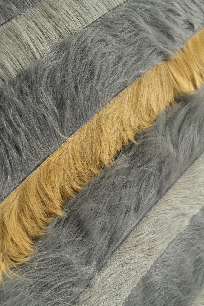 Equinox / Hide Rug / 12960