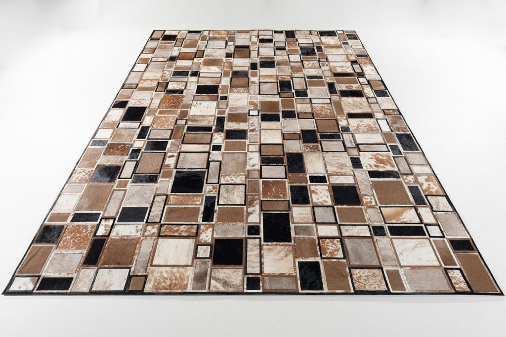 Confusion / Hide Rug / 16277