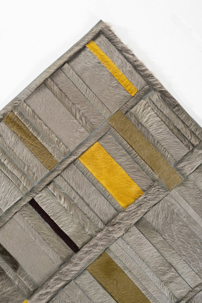Four Seasons / Hide Rug / 16051