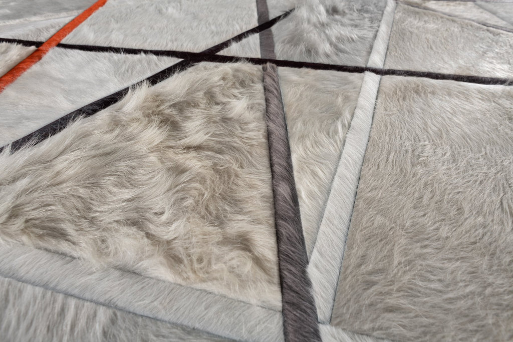 Runway / Hide Rug / 16067