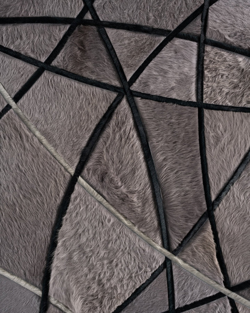 Silhouette / Hide Rug / 16803