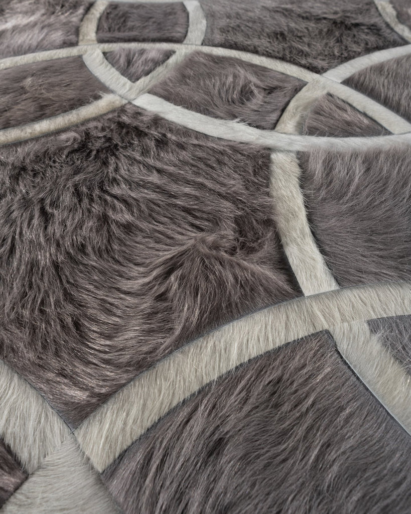 Alhambra / Hide Rug / 16921