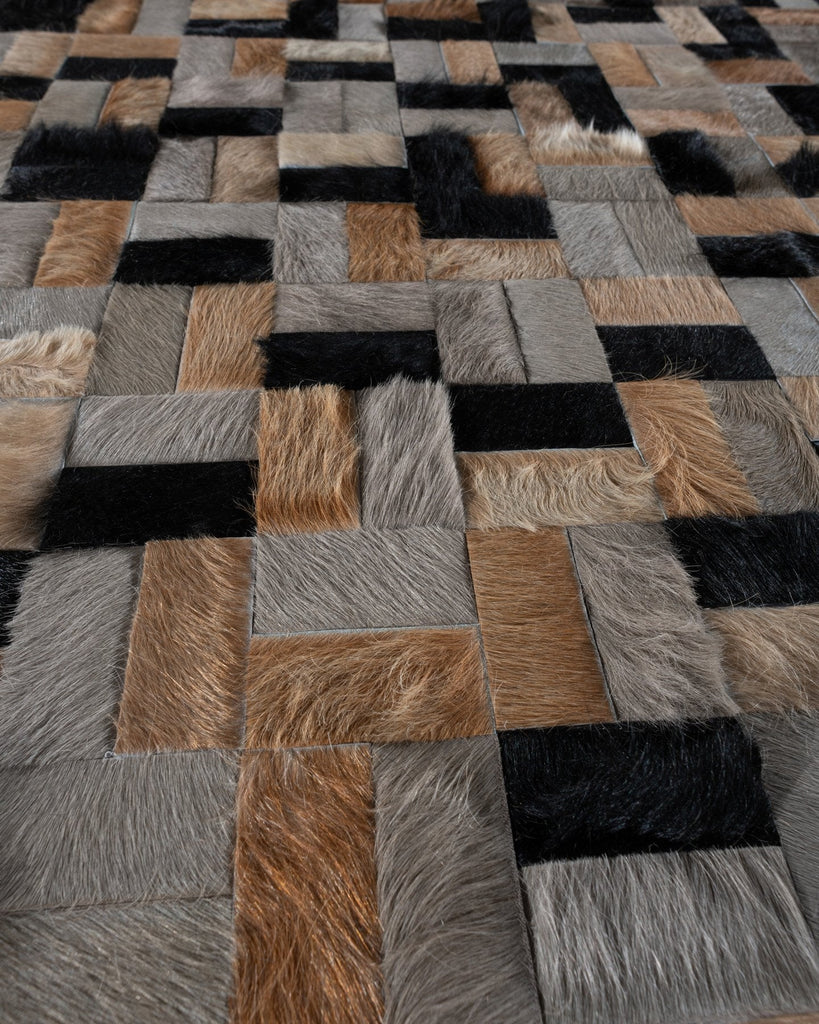 Anodyne / Hide Rug / 15259