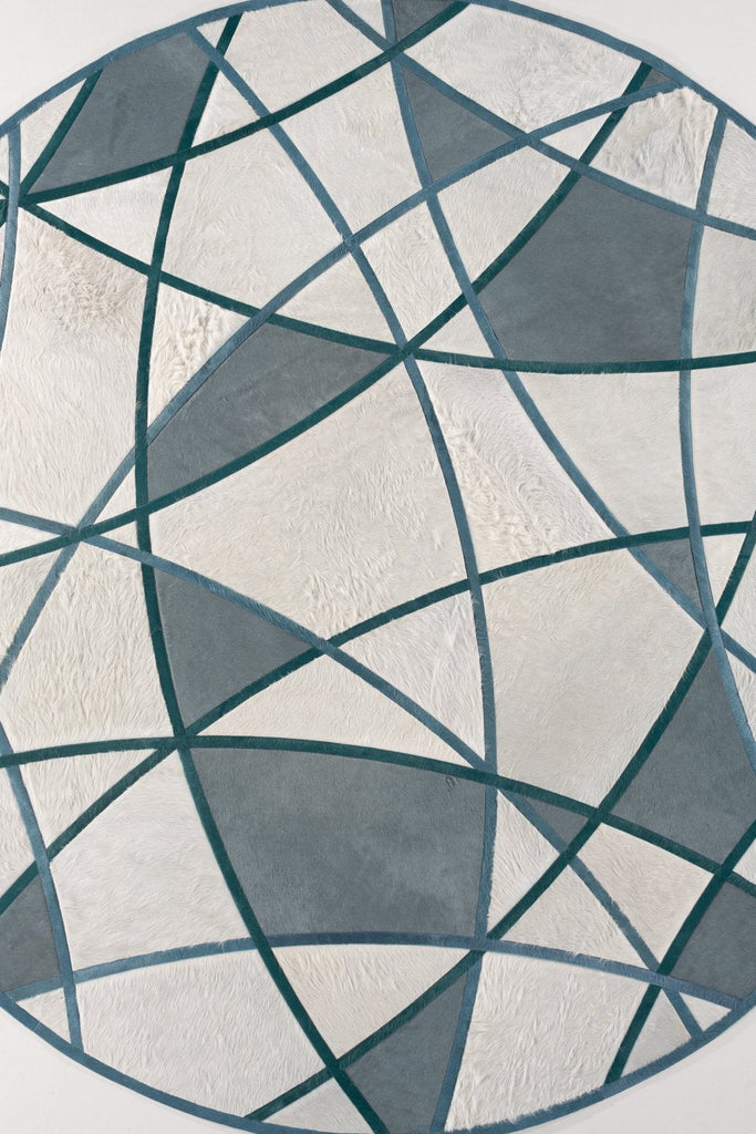 Silhouette / Hide Rug / 16032