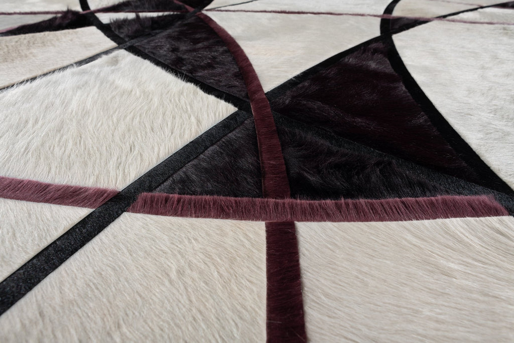 Silhouette / Hide Rug / 16364