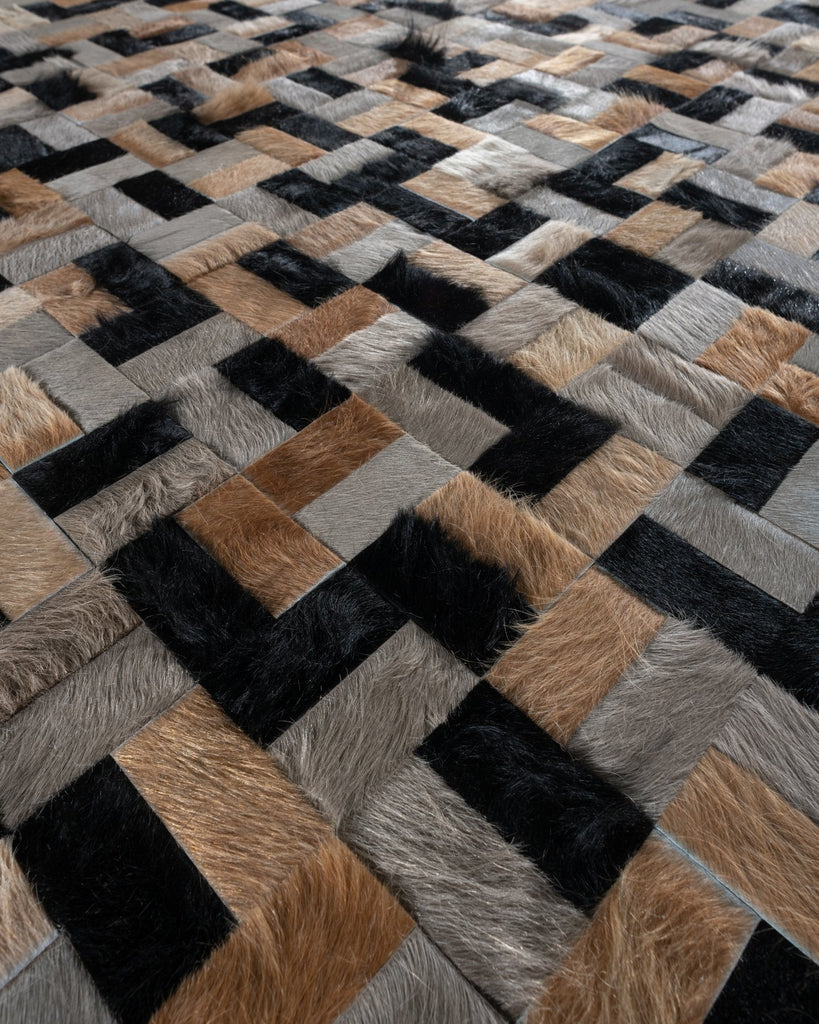 Anodyne / Hide Rug / 15259