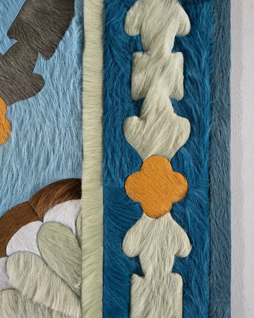 Aubusson / Hide Rug / 16003