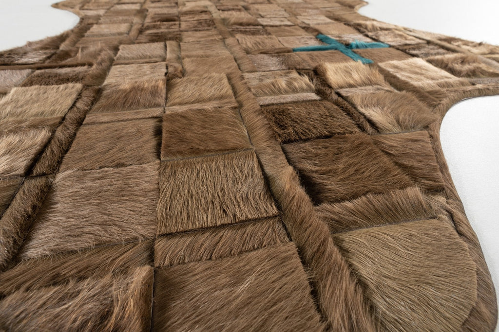Crossfire / Hide Rug / 16074