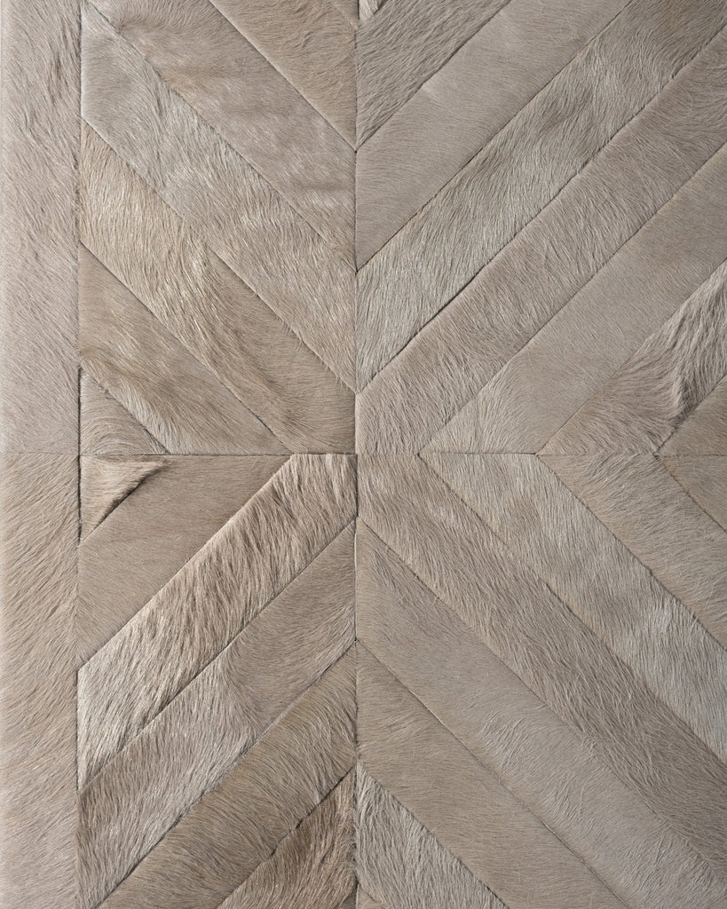 Ricochet / Hide Rug / 17470