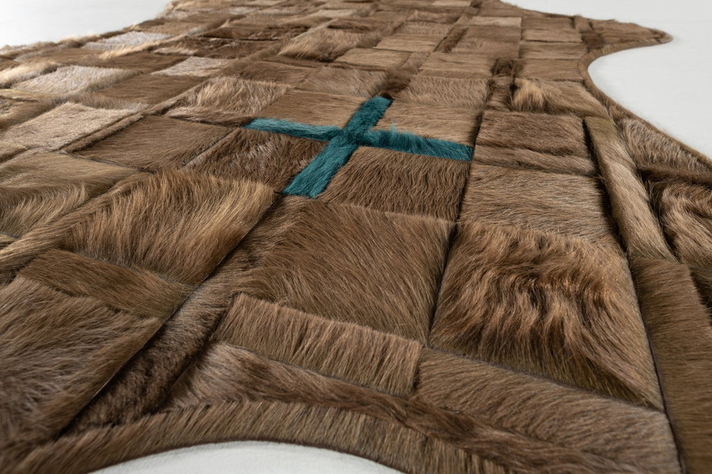Crossfire / Hide Rug / 16074