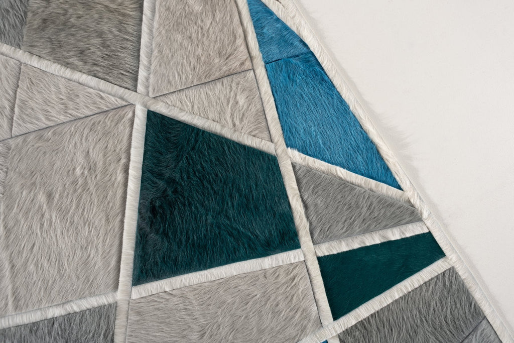 Runway / Hide Rug / 16334