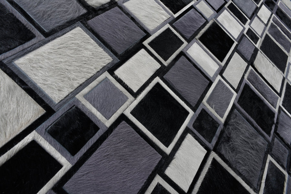 Confusion / Hide Rug / 13003