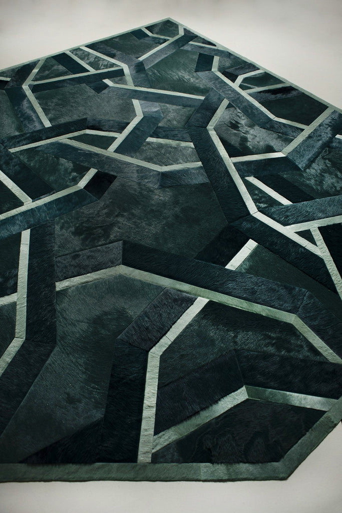 Vertigo / Hide Rug / 13717