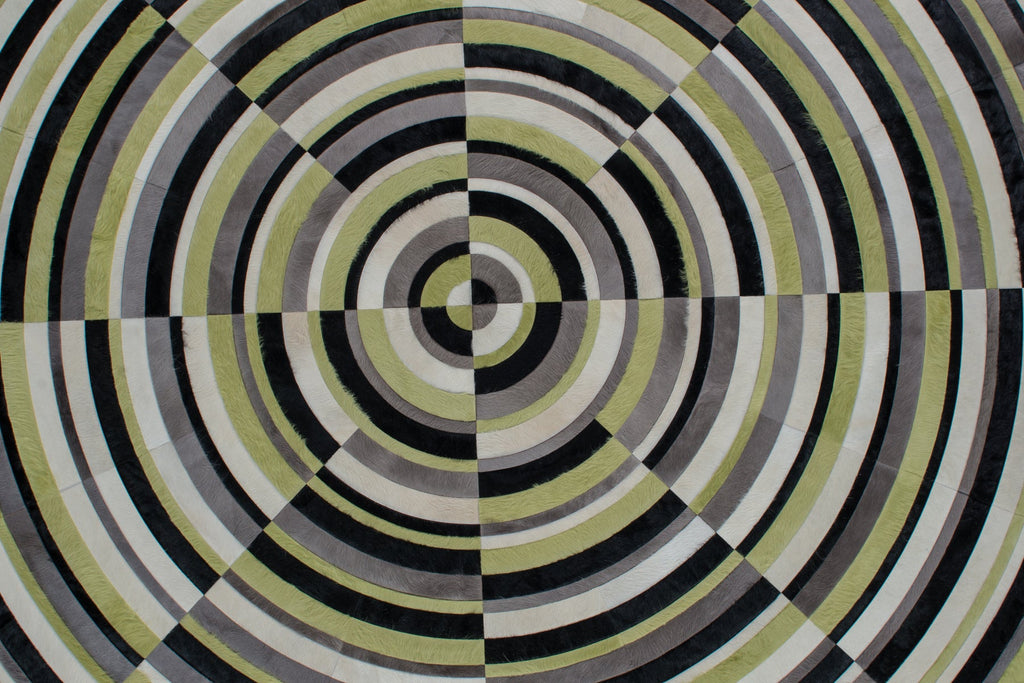 Faceta / Hide Rug / 07384