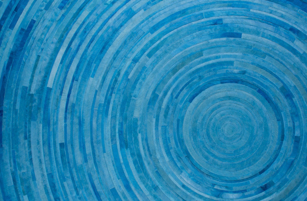 Transmission / Hide Rug / 09144