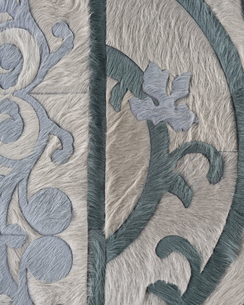 Polonaise / Hide Rug / 15999