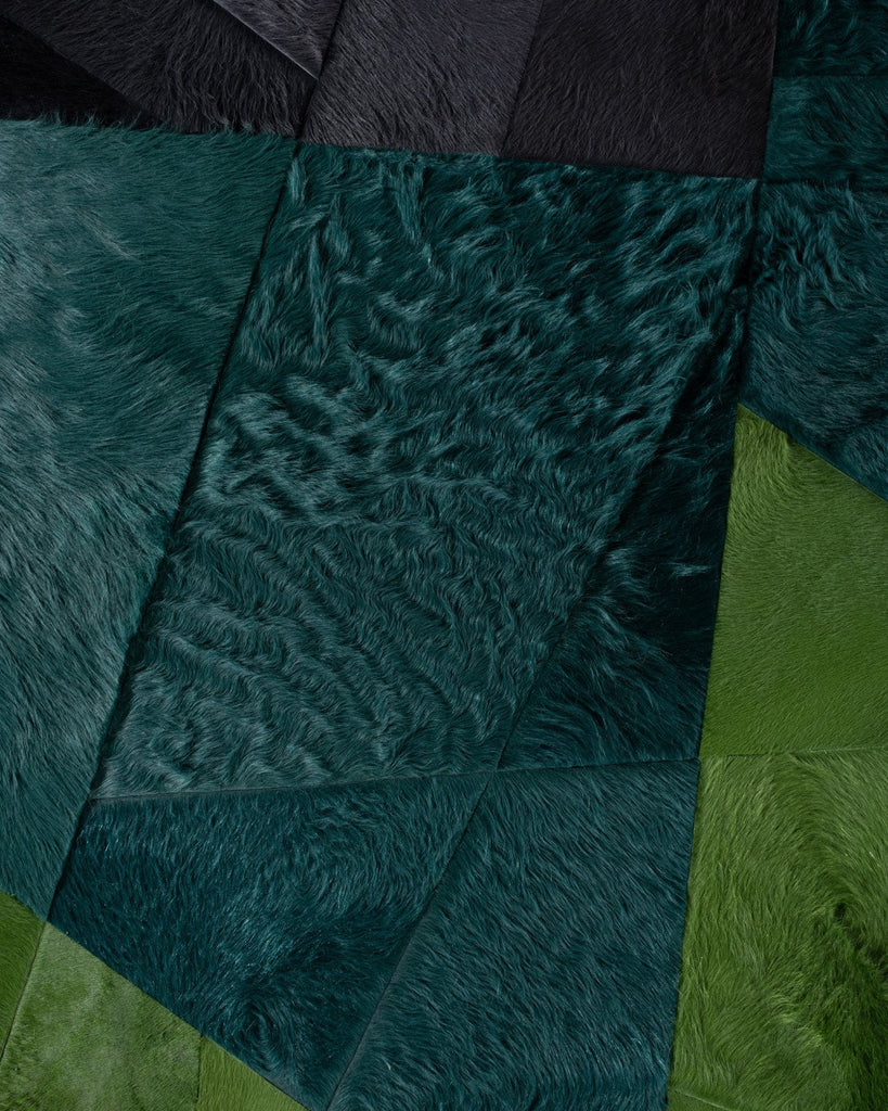Upward / Hide Rug / 17423