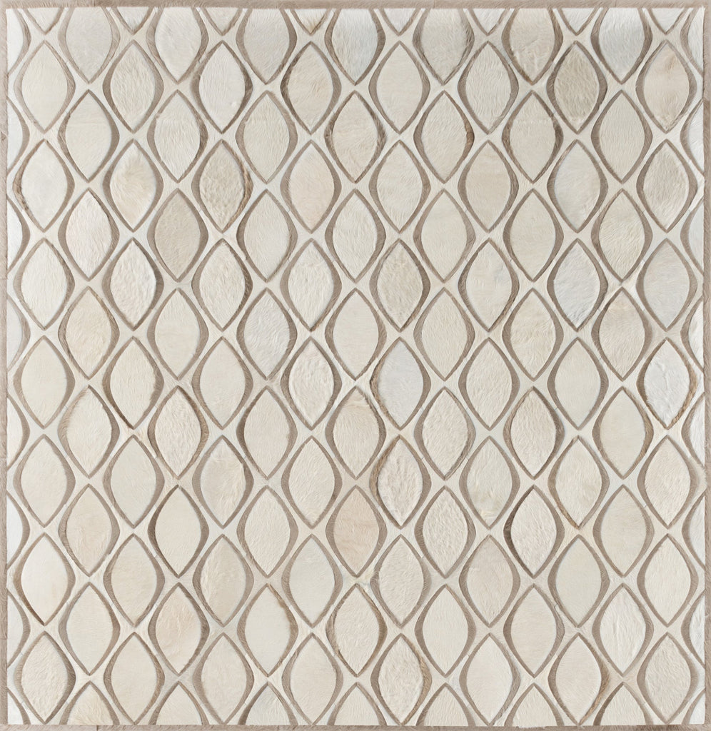Flaunt / Hide Rug / 18163