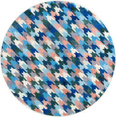 Black Dog / Hide Rug / 22588